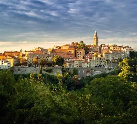 H Vila Labin (Istria)
